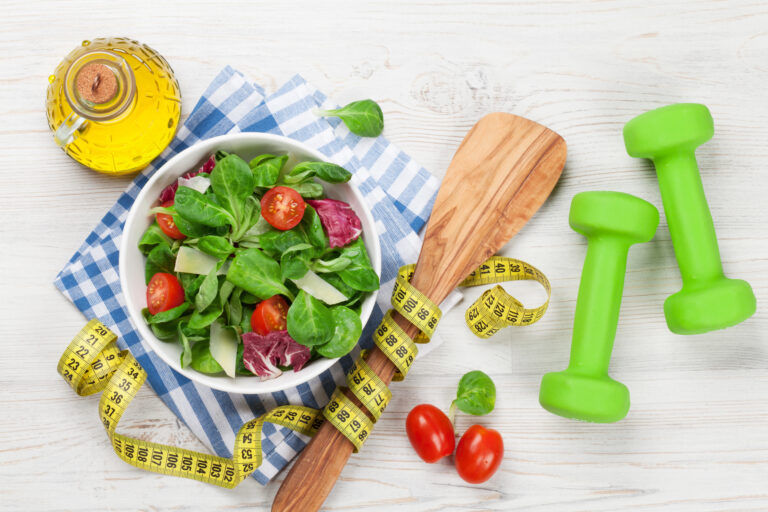 healthy-salad-fitness-equipment